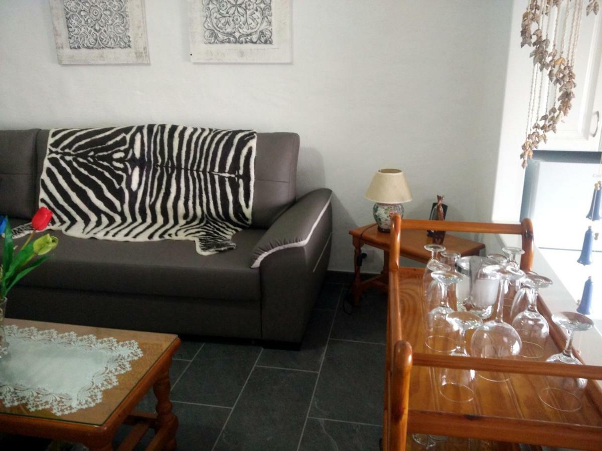 Ocean Breeze Faro Sardina Apartment Exterior photo